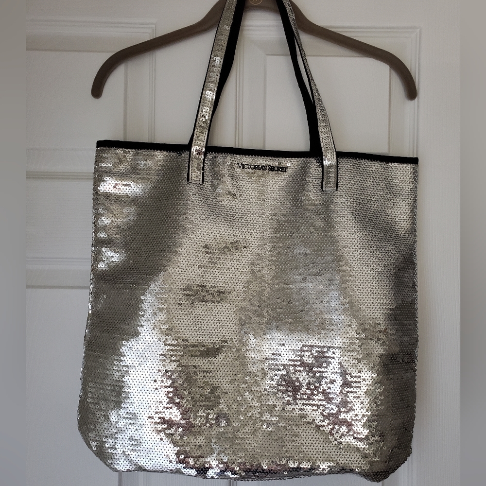 NEW Victoria's Secret sequin tote.